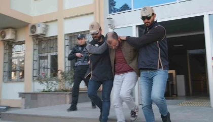 Mersinde Cumhurbaşkanına hakaretten gözaltına alınan şahıs tutuklandı