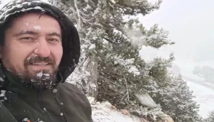 Mersinde martta lapa lapa kar yağdı