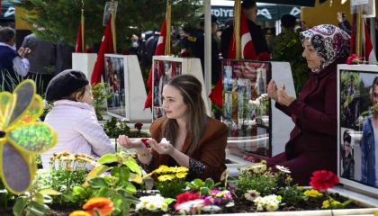 Mersinde şehitler unutulmadı