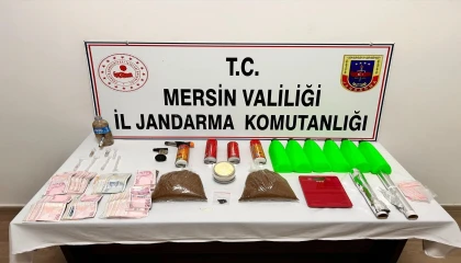Mersinde uyuşturucu taciri 2 şüpheli yakalanıp tutuklandı