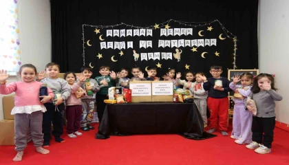 Minik ellerden bereket kolisi