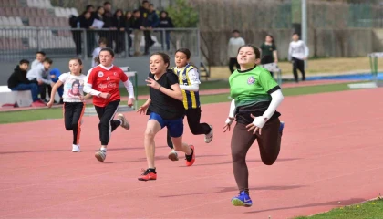 Osmaniyede Okul Sporları Atletizm Müsabakaları sona erdi
