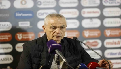 Rıza Çalımbay: Kalan maçlarımızı iyi şekilde bitirmemiz gerekiyor