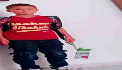 Serinlemek için sulama kanalına giren çocuk boğuldu