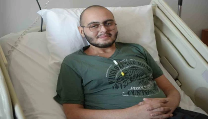 Taraftarlar bu sefer Mehmetin kanserle mücadelesi için meşale yaktı