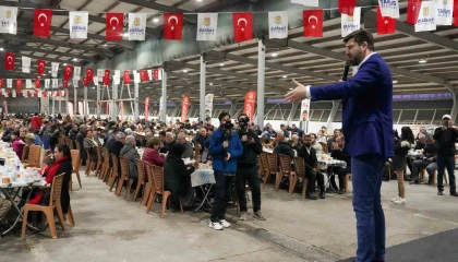 Tarsuslular Ramazanın ilk gününde iftar sofrasında buluştu