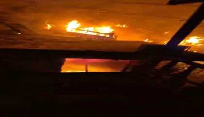 Tarsusta 2 katlı evin giriş katında yangın