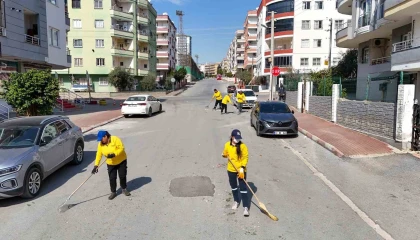 Tarsusta bahar temizliği başladı