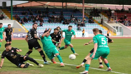 TFF 2. Lig: Isparta 32 Spor: 1 - GMG Kastamonuspor: 3