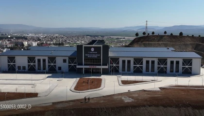 Yapımı tamamlanan Türkoğlu Devlet Hastanesi hasta kabulüne başladı
