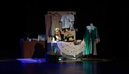 Aktif Yaşlı Merkezi tiyatrocuları Ahlar Ağacı ile izleyiciden tam not aldı