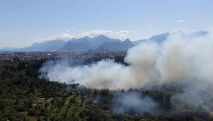 Antalyanın akciğerlerinde korkutan yangın