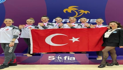 Antalyasporlu milli cimnastikçilerden Sofyada 4 bronz madalya