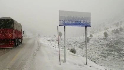 Antalyaya nisan ayında kar süprizi