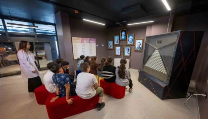 Aratos Matematik Evi, öğrencilerin gözdesi oldu