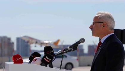 Bakan Uraloğlu: 23 yılda dünya nüfusunun neredeyse yarısı kadarını uçurduk