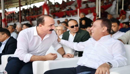 Başkan Kotan, ilçe belediyelerindeki memnuniyet anketinde üçüncü sırada