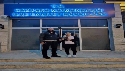 Buluntu çanta kameralarla tespit edilen sahibine ulaştırıldı