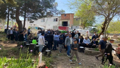 Cumali Timinin cenazesi gözyaşları arasında memleketi Osmaniyede defnedildi