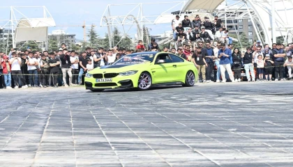 DMD kas hastası Görkem Efenin spor arabayla drift hayali gerçek oldu