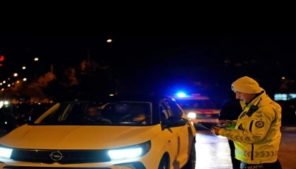 Ispartada asayiş ve trafik denetimi: 21 sürücüye ceza