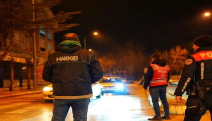 Ispartada gece denetiminde 208 kişi sorgulandı