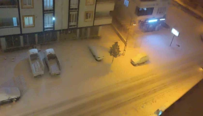 Kahramanmaraşın ilçelerinde nisan ayında kar çilesi