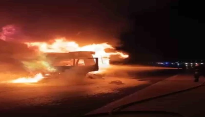 Kahramanmaraşta tır alev alev yandı