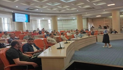 Kepez Belediyesinden personele kariyer ve kişisel gelişim eğitimi