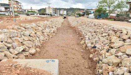 Kepez çalışıyor, sel baskınları tarih oluyor