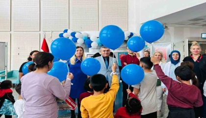 Kepez Devlet Hastanesinde otizm farkındalığı