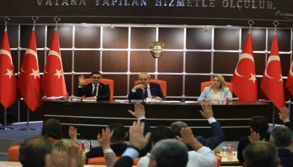 Kepez Meclisinden Edip Akbayram ve Volkan Konaka vefa