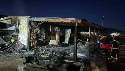 Konyadan Burdura gelip iş yerini kundakladılar, kaçarken yakalanıp tutuklandılar