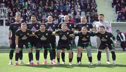 Manavgat Belediyespordan 4 gollü galibiyet