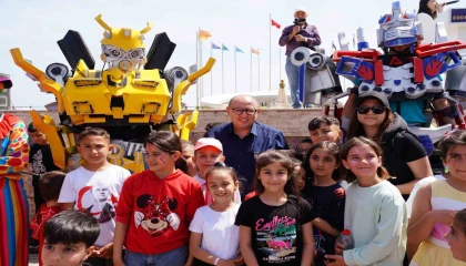 Mersin Erdemlide çocuklar şenlikte buluştu