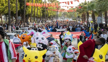 Mersinde 23 Nisan kortej yürüyüşü düzenlendi