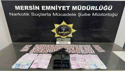 Mersinde uyuşturucu taciri 42 şüpheli tutuklandı