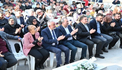 Modern kapalı pazar alanıyla Gülistana değer katılıyor