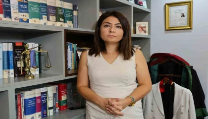 Polisi bile inandırmış: MİTciyim yalanıyla dolandırıp ABD yerine İstanbula göndermiş