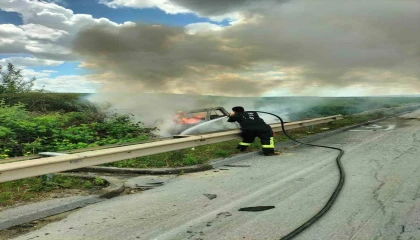 Tarsusta kamyonette çıkan yangında 2 kişi yaralandı