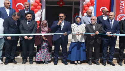 Trafik kazasında hayatını kaybeden öğretmenin ismi imece usulü inşa edilen okulda yaşatılacak