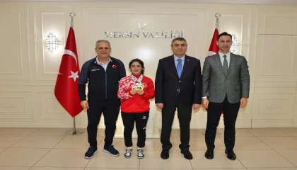 Vali Toros, Avrupa şampiyonu halterci Gamze Altunu ağırladı