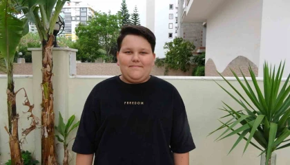 12 yaşındaki öğrenci, sınıf arkadaşını Heimlich manevrasıyla kurtardı