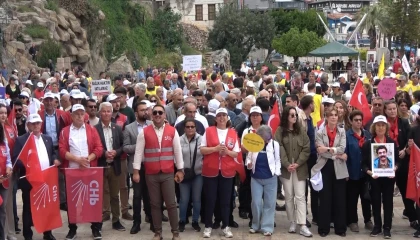 Alanyada 1 Mayıs coşkuyla kutlandı