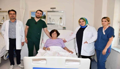 Alanyada aynı anda iki başarılı akciğer kanseri operasyonu