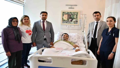 Alanyada mikro cerrahi yöntemle doku nakli yapıldı