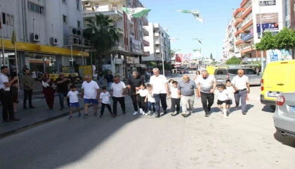 Antalyada 7 dede, 7 torunuyla birlikte teknolojiye karşı yarıştı