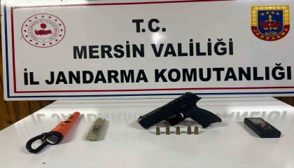 Aralarında eski valinin de bulunduğu 7 şahıs kaçak kazıdan yakalandı