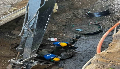 ASAT zarar gören kollektör hatlarını tamir etti