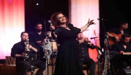 AŞT 41. yılında seyirci rekoru kırdı